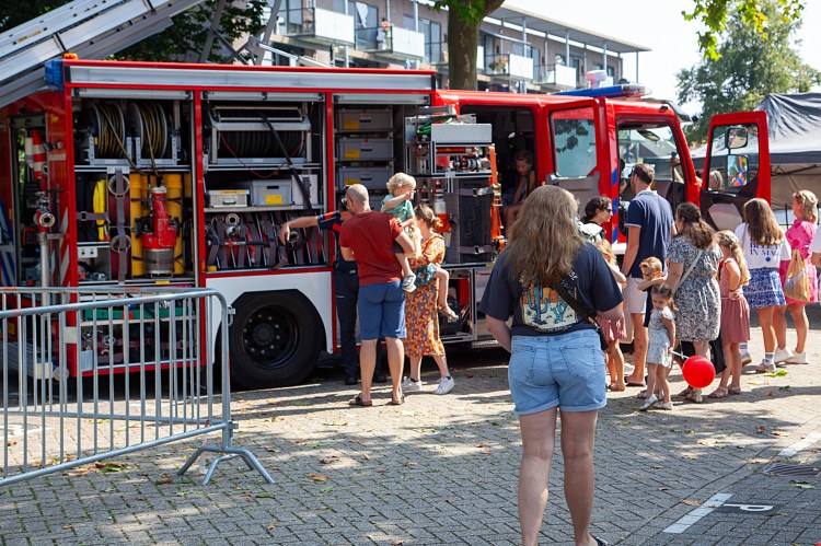 Plein met hulpdiensten - foto: Cees van Meerten/FotoExpressie