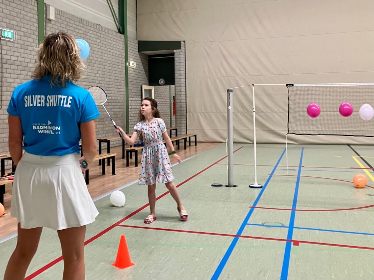 Clinic van badmintonvereniging Silver Shuttle in De Ridderhal - foto: gemeente Hendrik-Ido-Ambacht